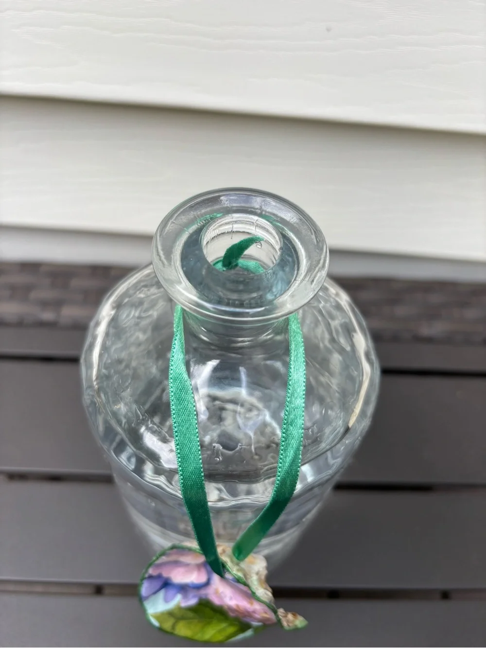 Handmade hydrangea decoupage shell ornament with vase